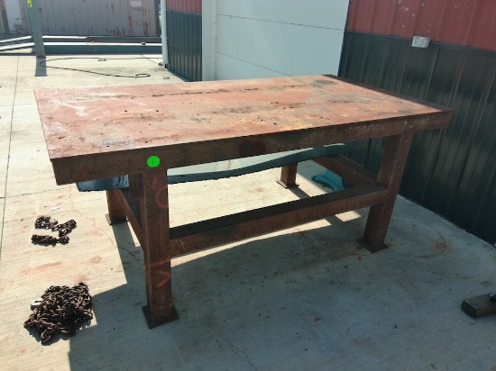 HEAVY DUTY WELDING TABLE