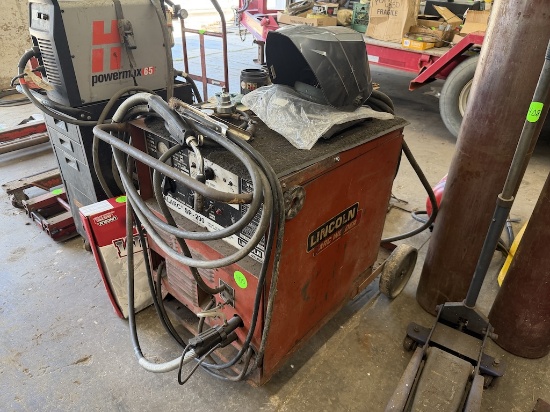 Lincoln Idealarc sp-200 mig welder