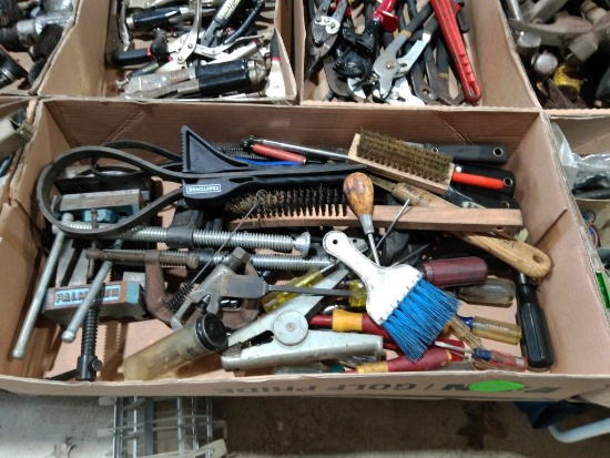 Flat of Assort. Tools