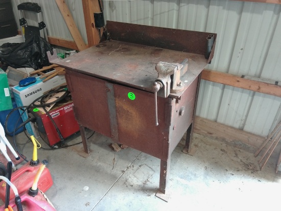 Heavy Duty Welding Table