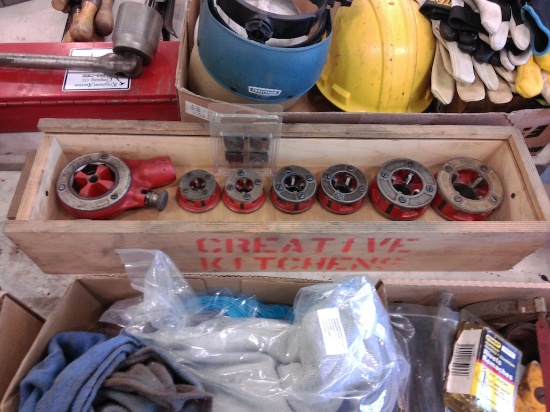 Pipe Threader