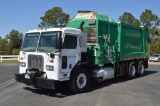 2015 Peterbilt Side-Load GarbageTruck