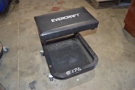 Evercraft Shop Seat