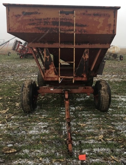 250 Bu. Wagon on Heider 12 ton gear