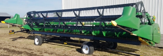 ’10 JD 625F Hydra-Flex Grain Platform