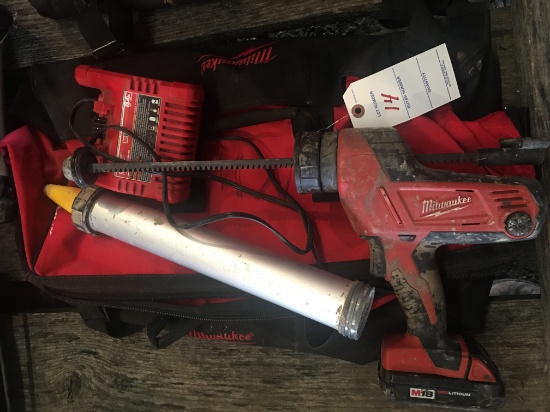 Milwaukee M18 cordless adhesive caulking gun