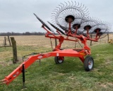 Kuhn 10 Wheel SR 110 Hay Rake