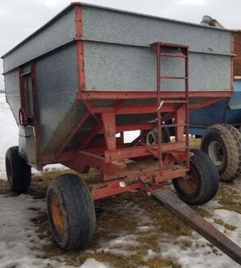 Heider 230 bu. Gravity Wagon on Knowles W1000A gear