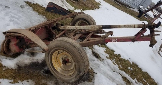 IH 1100 7’ Pull Type Sickle Mower