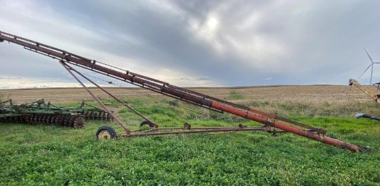 Hutchinson 52'-8" Auger