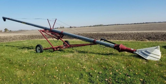 Mayrath 50'-8" PTO Center Drive Auger