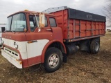 1976 Ford 750 Cabover Grain Truck