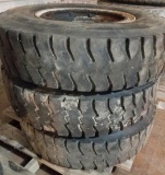 10.00R20 Tire on Rim