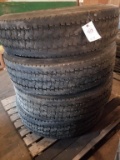 295/75R22.5 Tire