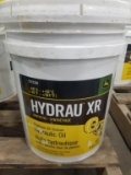 JD Hydrau XR Oil