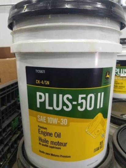 JD 10W-30 Plus 50 II oil