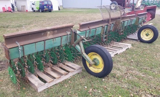 JD 400 15' rotary hoe