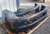 2 -Freightliner Columbia front bumpers off of 2004 models