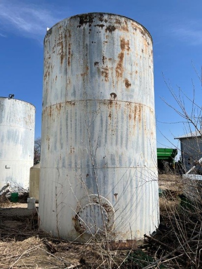 10'X17' steel tank