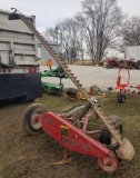 Case IH 1100 pull type 9’ Sickle Mower