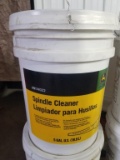 JD Cotton Picker Spindle Cleaner 5-gal.