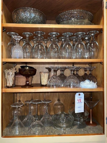 4 Shelves - Wine Glasses, Glass Bowls
