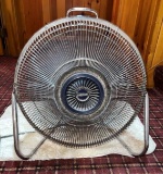 Lakewood Floor Fan