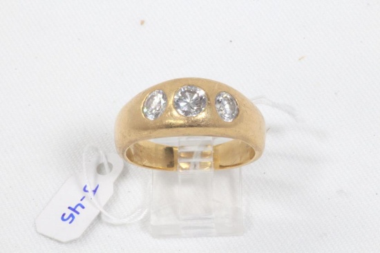 18k Yellow Gold 3 Flush Set Diamond Dome Ring