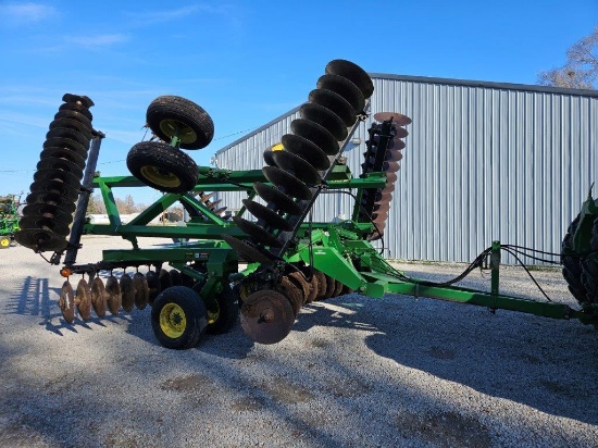 John Deere 630 24' Disk
