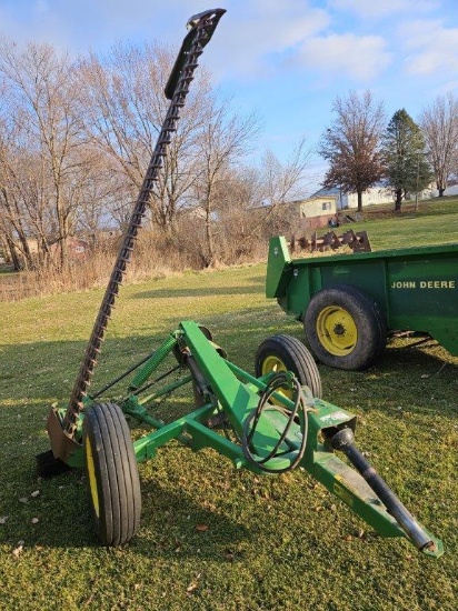 John Deere 450 9' Pull Type Sickle Mower