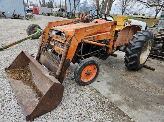 1977 Kubota L285 Tractor w/ 1200 Loader