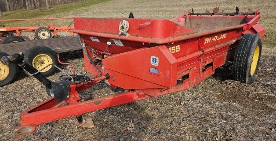 NH 155 Manure Spreader