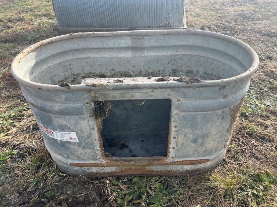 2X2X4 Gal. Stock Tank w/ drinker