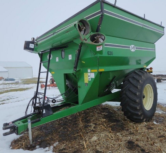 J&M 620 Grain Cart