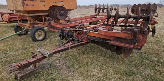 Kewanee 1010 18' Hyd. Flat Fold Disk