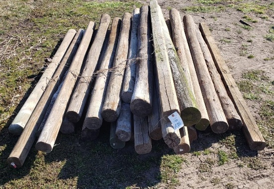 Approx. 30 Wood Posts & Landscape Timbers