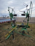 JD 756 PTO Hay Tedder