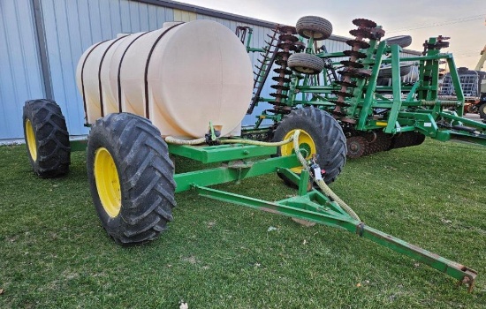 Yetter All Steer Cart 2000-gal