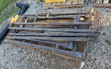 HD Cattle Grooming Chute