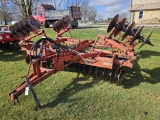 IH 475 18' Hyd. Fold Disk