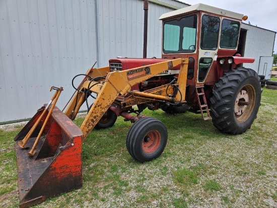 1969 International Farmall 756 Diesel Tractor