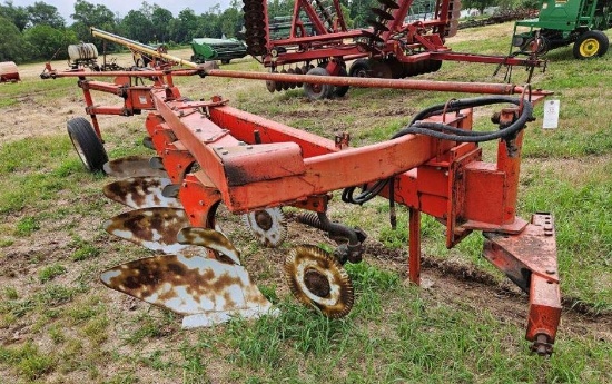 Case semi-mount plow