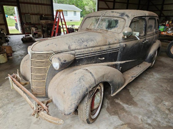 1938 Chevy Master Deluxe 4 door Sedan