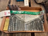 flat w/ 10 pc crow foot wrench set