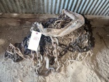 Set of tire chains and fence stretcher chain