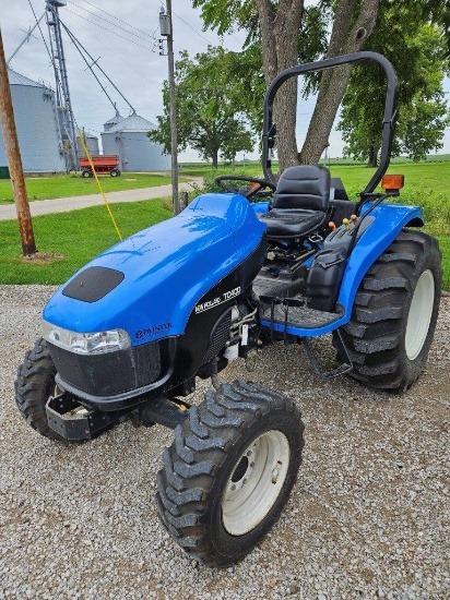New Holland TC400 MFWD Tractor