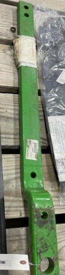 JD NOS tractor draw bar