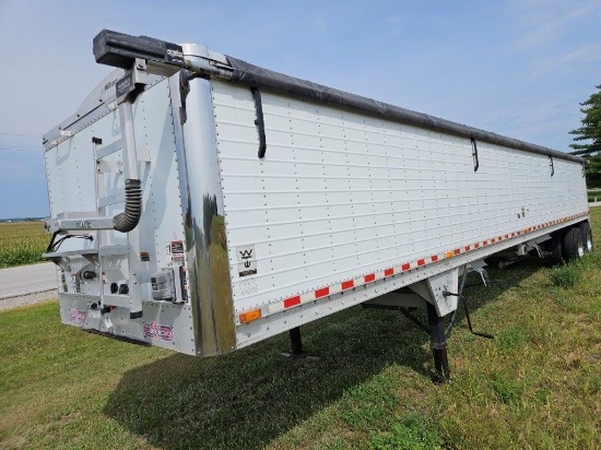 2008 Wilson Pacesetter Grain Trailer