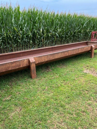 Steel silage bunk, 20' x 43"