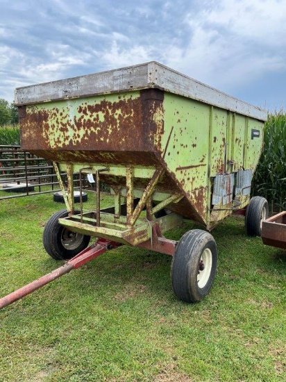 Parker model 320 gravity wagon on Knowles running gear, 2 doors, 12.5L-16SL tires, 6 bolt hubs